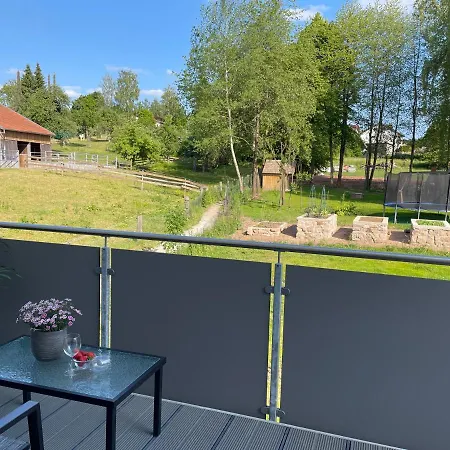 Ferienwohnung * Huenfeld